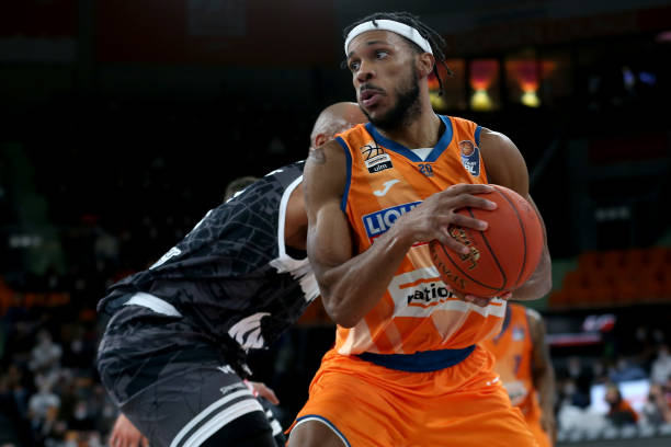 构的裁判标 构的裁判标