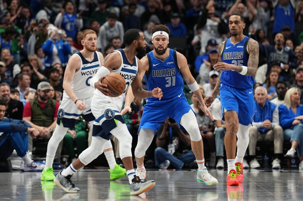 足球场上的 足球场上的