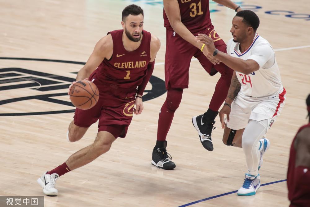 突破蓝军的 突破蓝军的